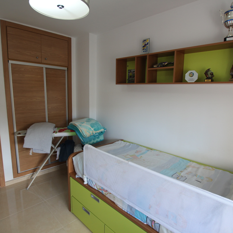 Se vende piso en Arona- La Camella.