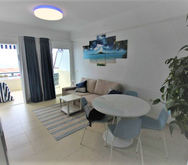 Se vende Apartamento en la zona Puerto Colón, San Eugenio Bajo!