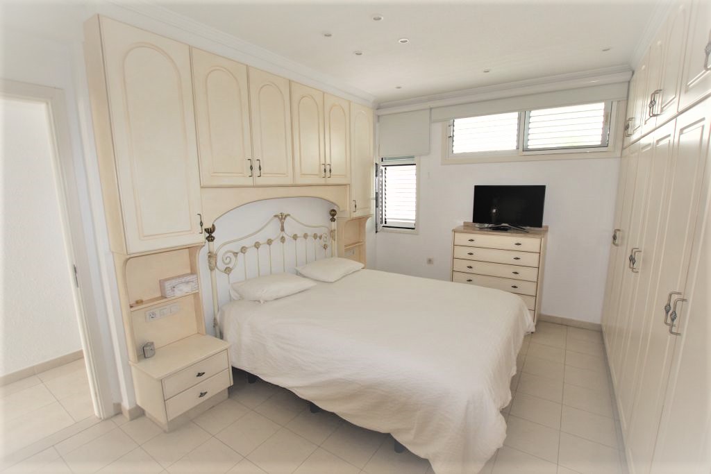 Se vende Apartamento en la zona Puerto Colón, San Eugenio Bajo!