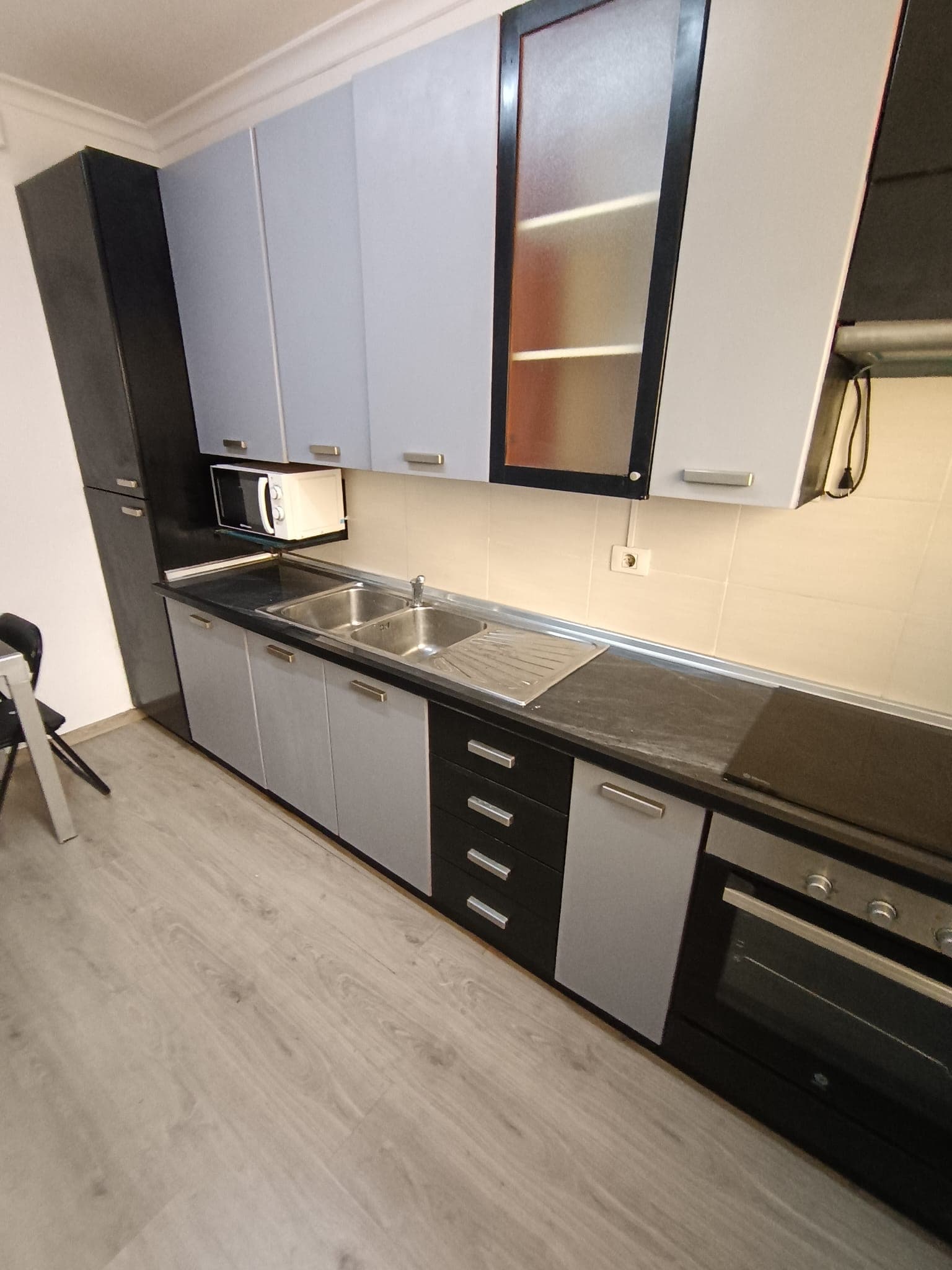 141aa02f-0c8c-4cef-a312-c599ed591a5f Se alquila apartamento en Playa Paraiso.