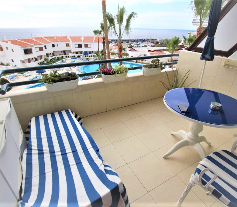 Se vende Apartamento en la zona Puerto Colón, San Eugenio Bajo!