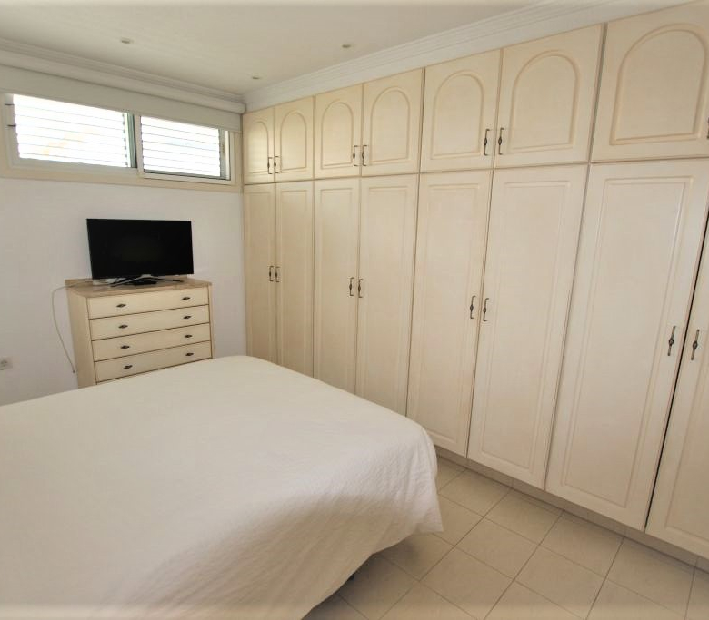 Se vende Apartamento en la zona Puerto Colón, San Eugenio Bajo!
