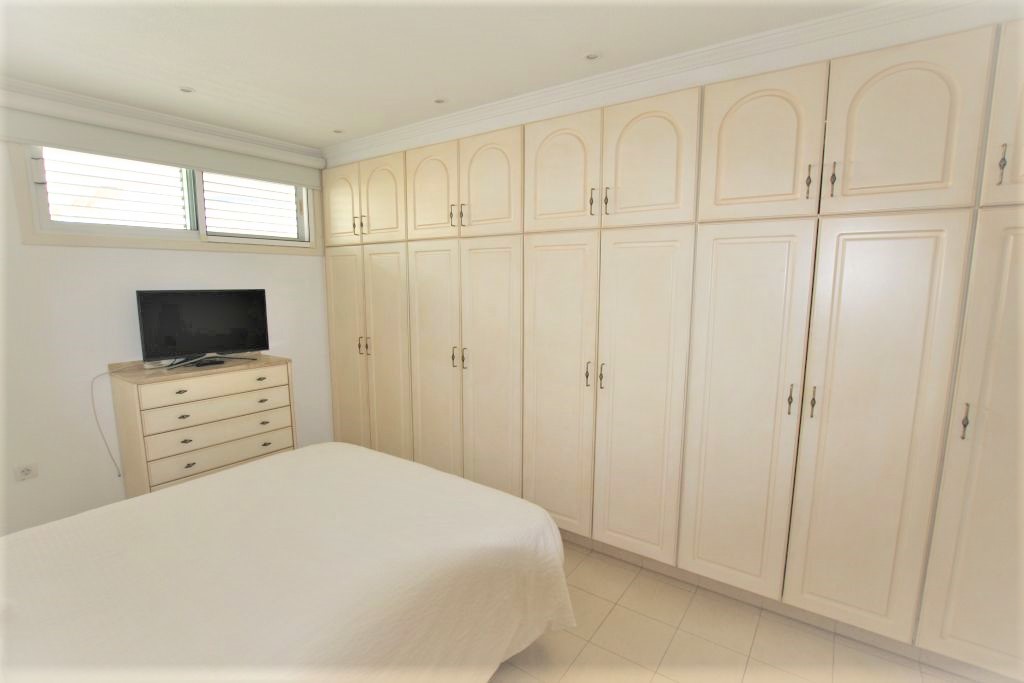 Se vende Apartamento en la zona Puerto Colón, San Eugenio Bajo!