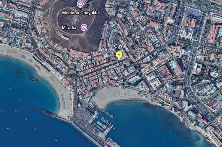 Se vende piso en los Cristianos al lado de la playa de las Vistas