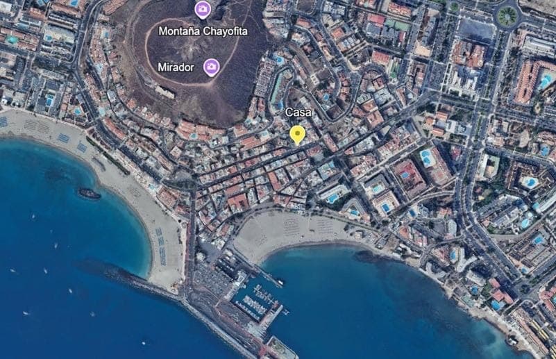 77740db4-956d-490c-a033-98a3f53c2e30 Se vende piso en los Cristianos al lado de la playa de las Vistas