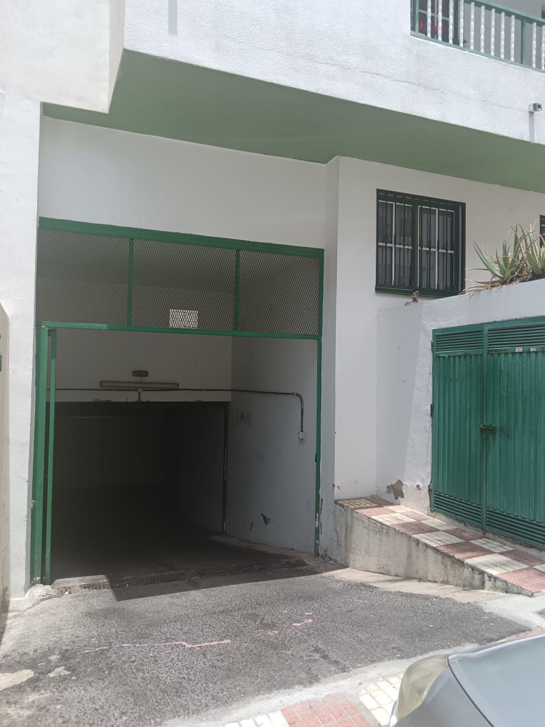 Se vende Garaje cerrado en Adeje