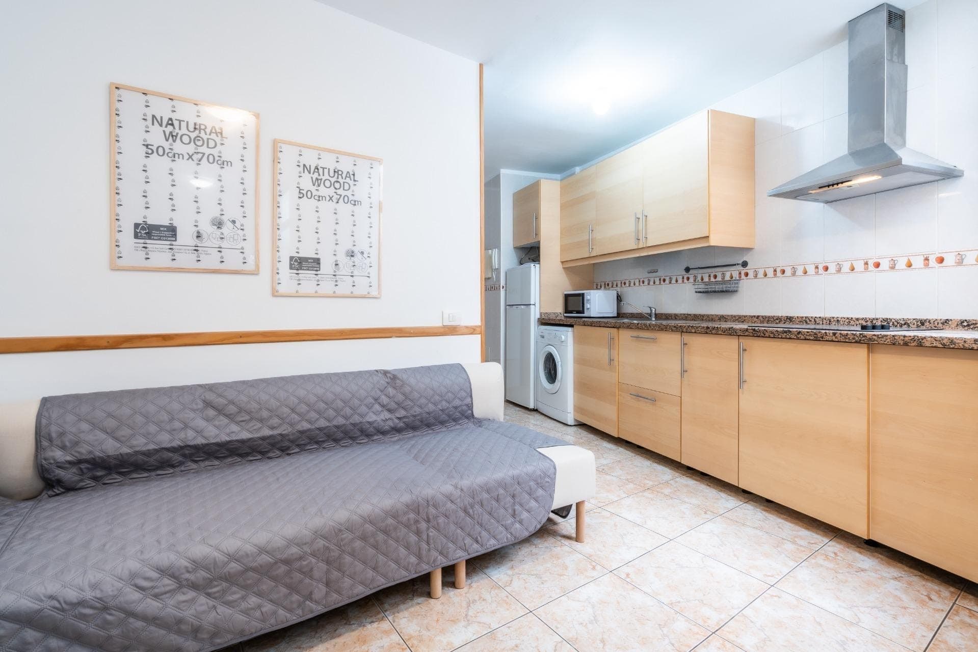 85c3b7b1-d178-4ded-91be-9217ee0d4152 Se vende piso en los Cristianos al lado de la playa de las Vistas