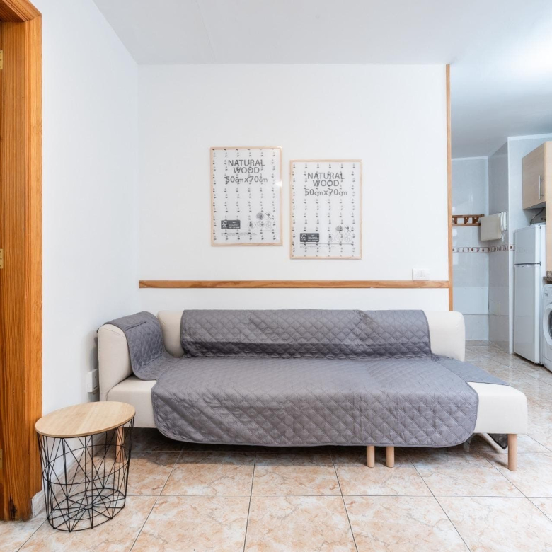 Se vende piso en los Cristianos al lado de la playa de las Vistas