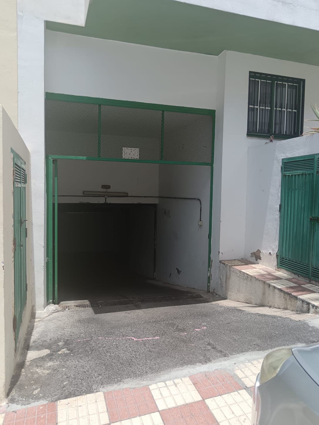 Se vende Garaje cerrado en Adeje