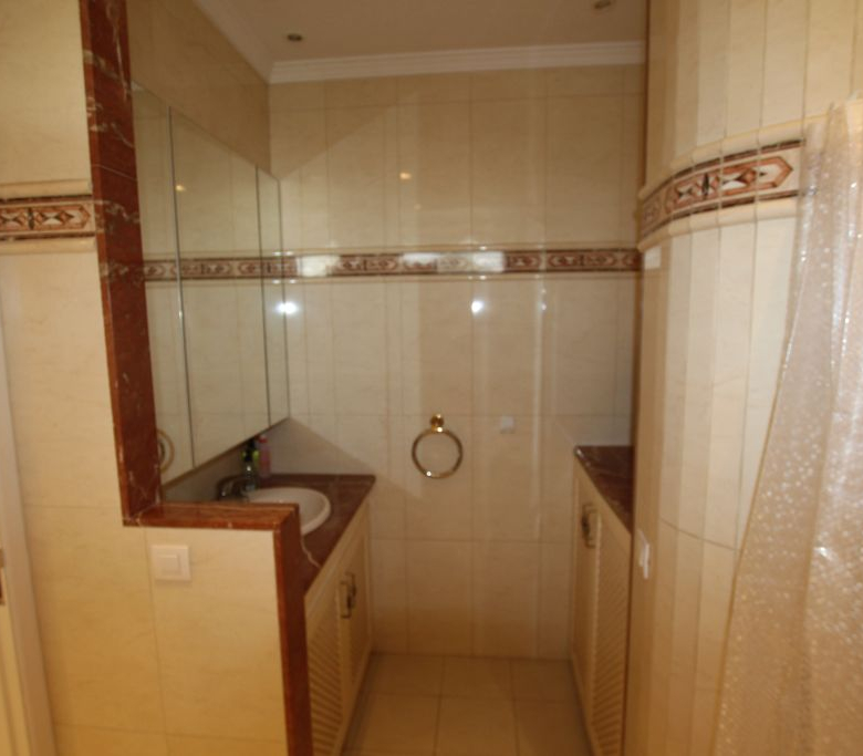 Se vende Apartamento en la zona Puerto Colón, San Eugenio Bajo!