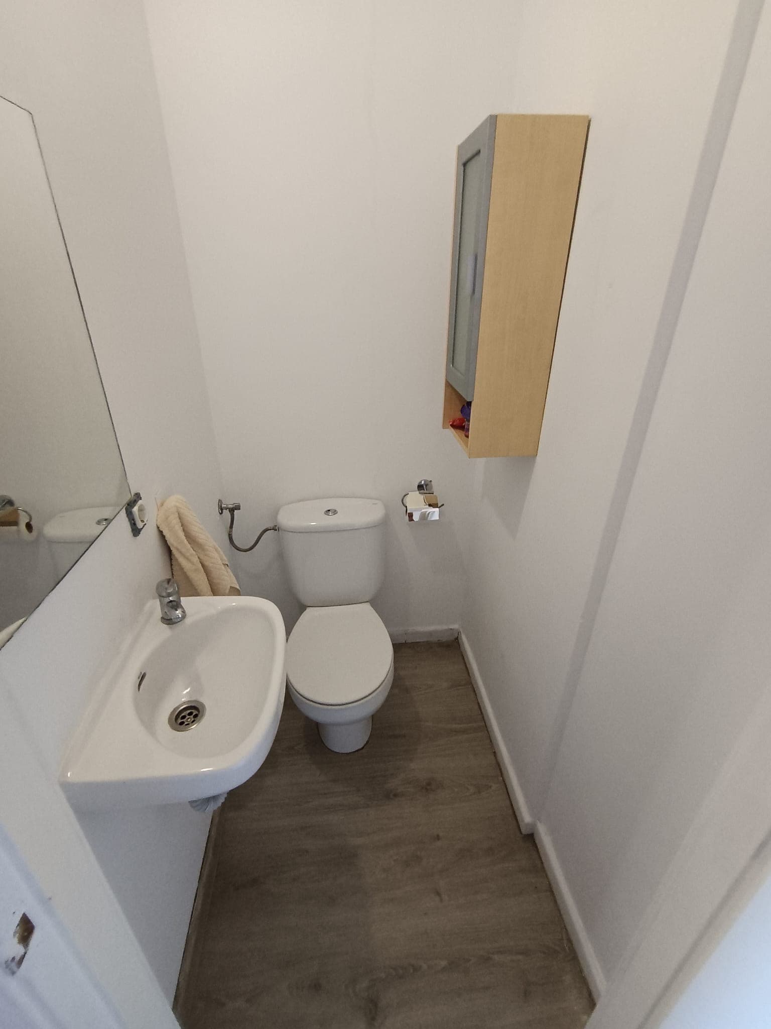 a70c1300-2b7e-434c-88cf-07c5ad6937fb Se alquila apartamento en Playa Paraiso.