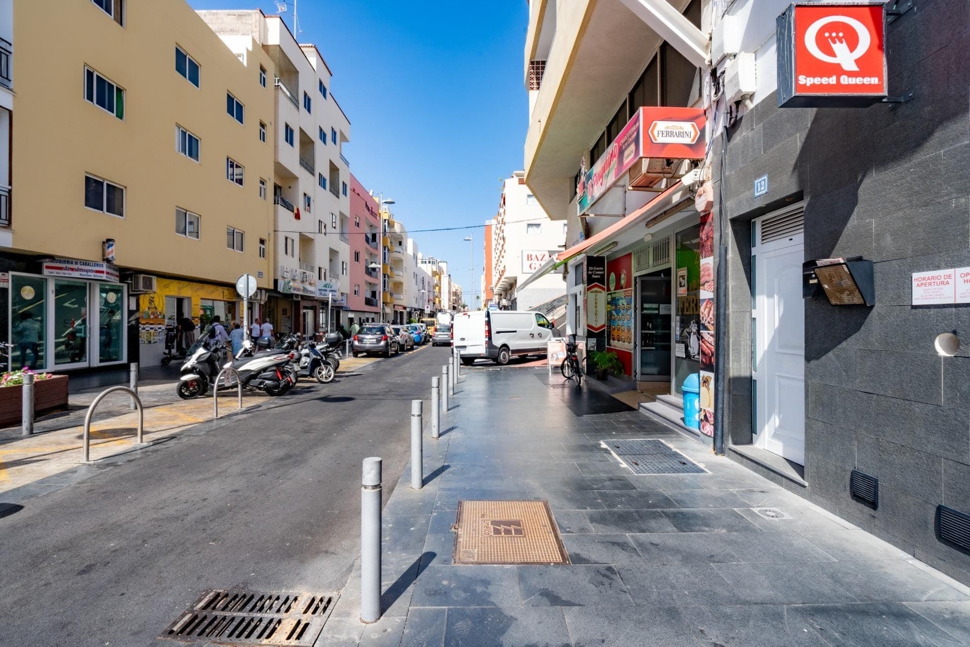 dbf729fc-2f1c-4233-a385-c51c259ab1b0 Se vende piso en los Cristianos al lado de la playa de las Vistas