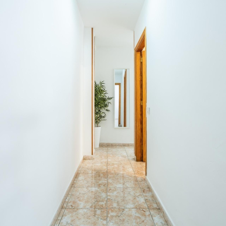 Se vende piso en los Cristianos al lado de la playa de las Vistas