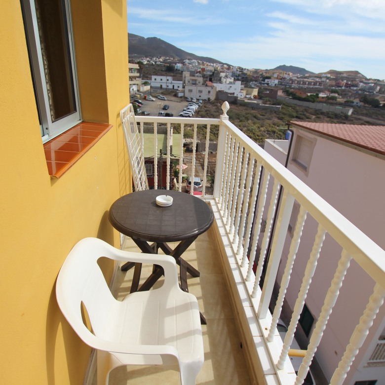 Se vende Piso en Cabo Blanco piso de 2 habitaciones vistas al mar