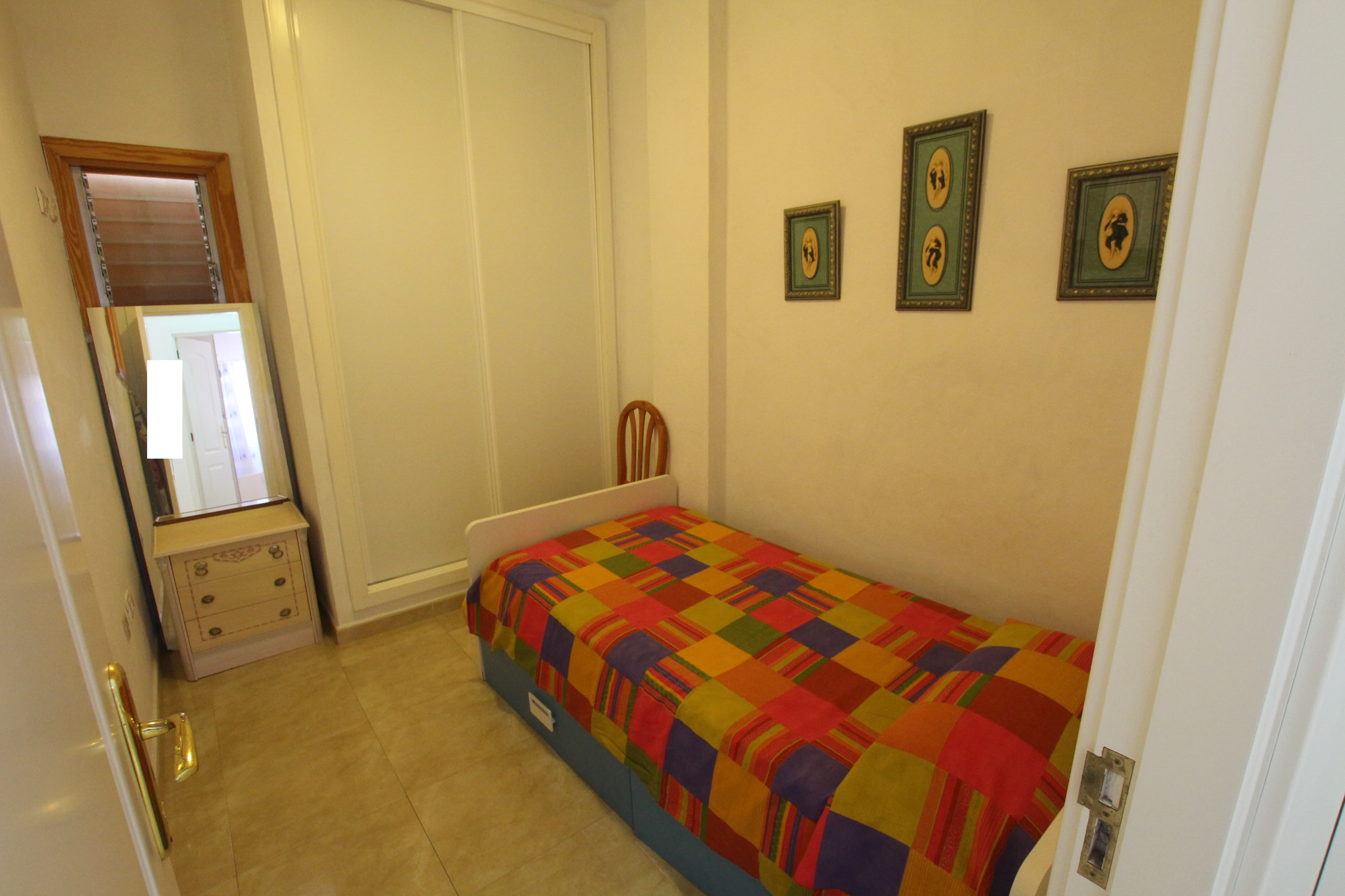 Se vende Piso en Cabo Blanco piso de 2 habitaciones vistas al mar