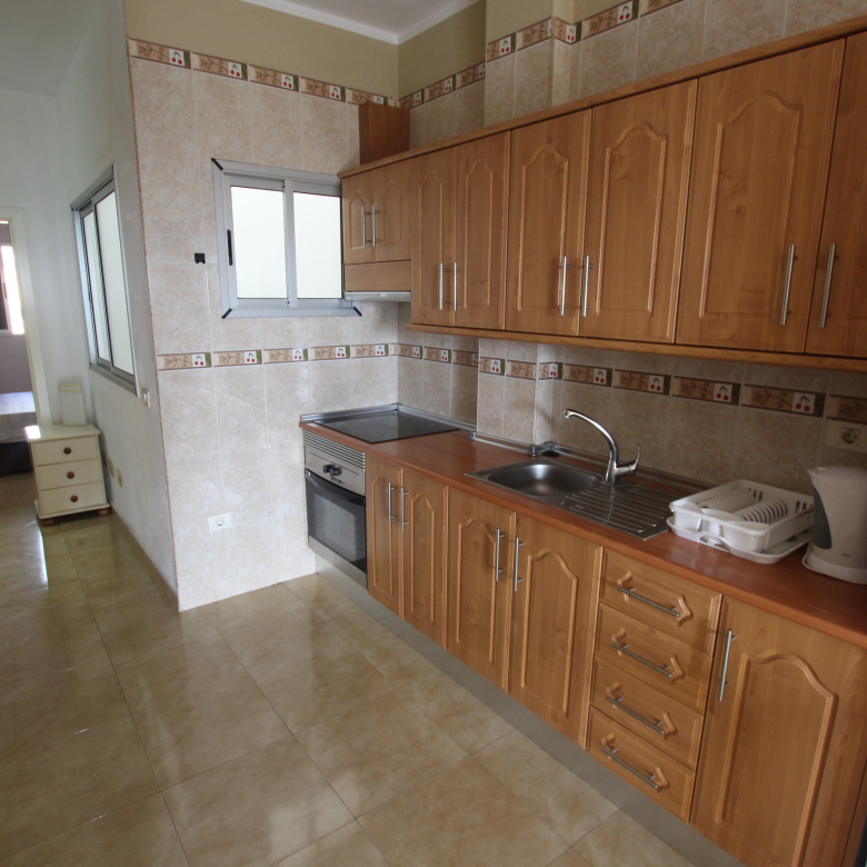 Se vende Piso en Cabo Blanco piso de 2 habitaciones vistas al mar