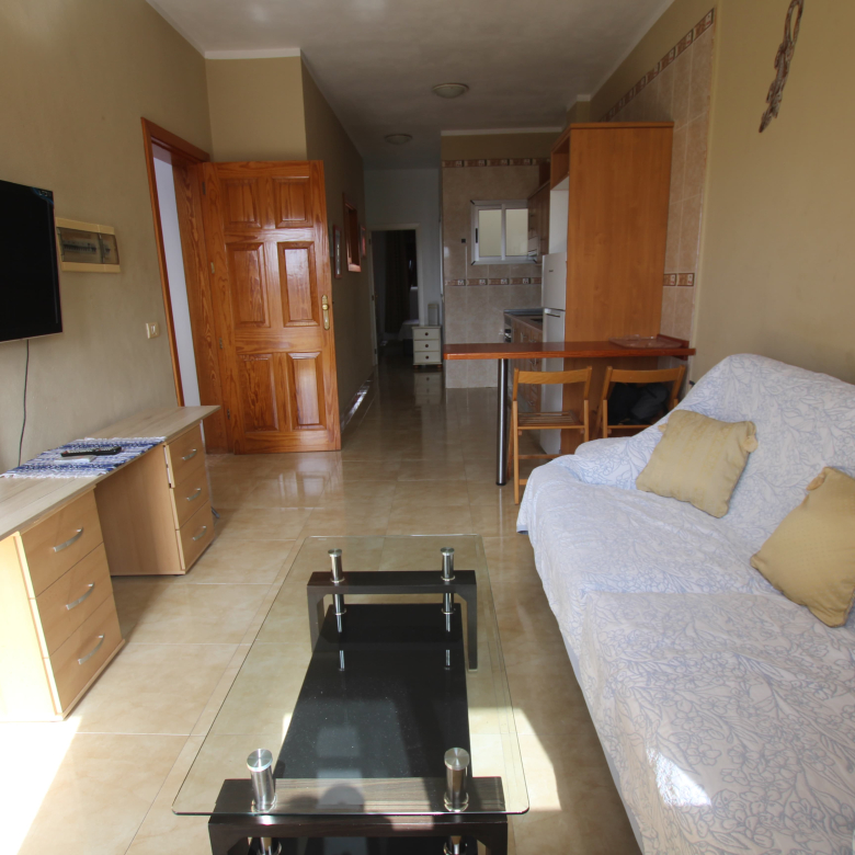 Se vende Piso en Cabo Blanco piso de 2 habitaciones vistas al mar